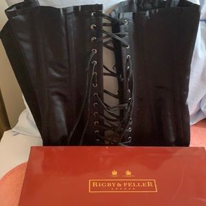 Ladies corset. Made in England